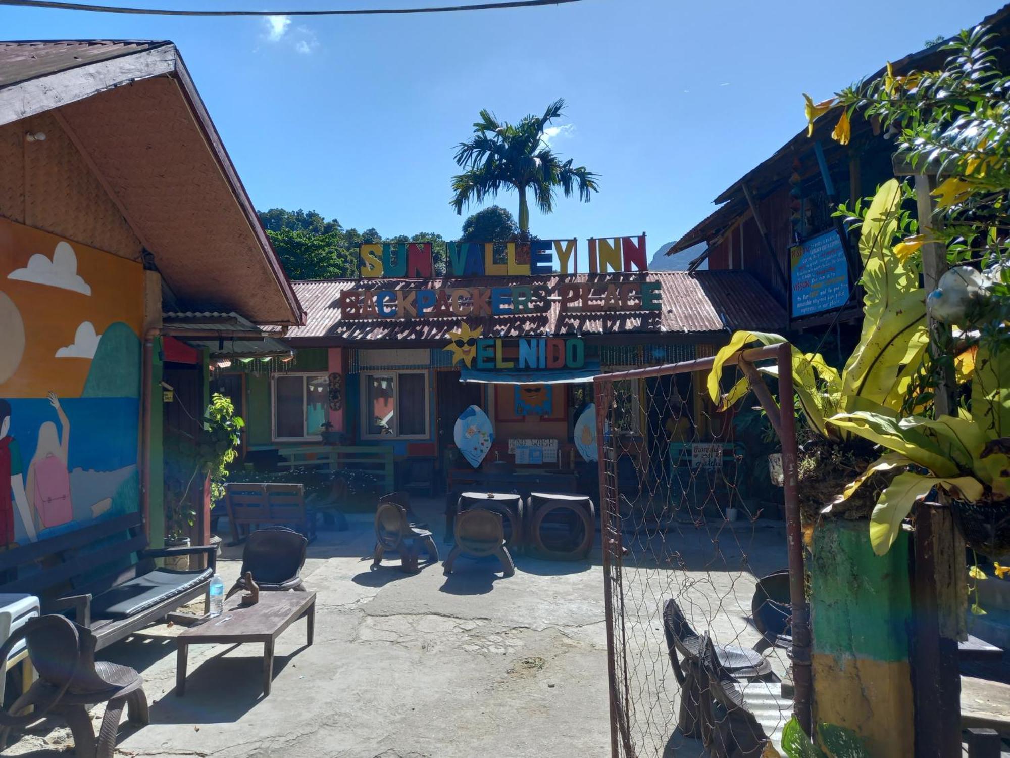 Sun Valley Backpackers Inn El Nido Kültér fotó