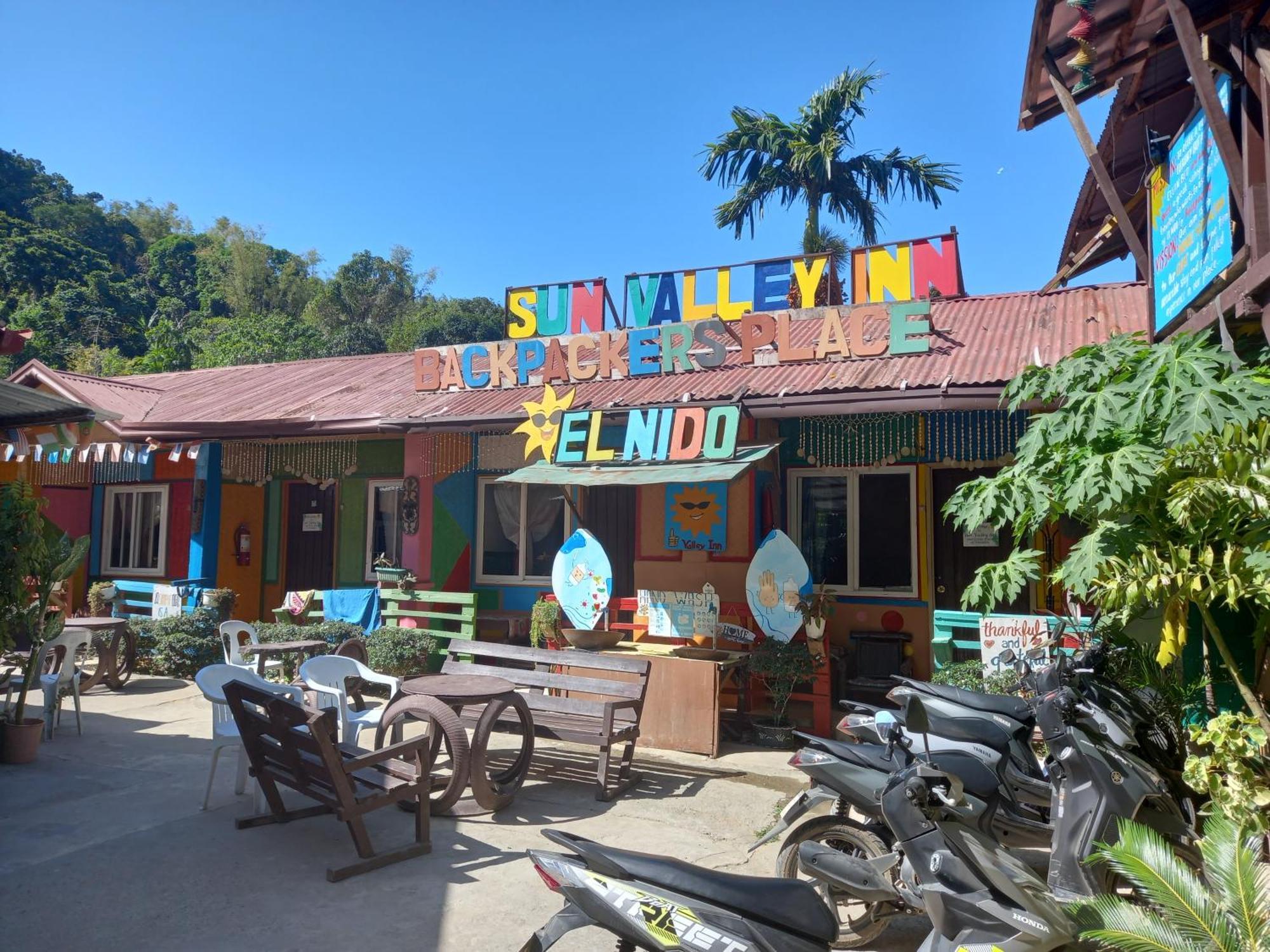Sun Valley Backpackers Inn El Nido Kültér fotó