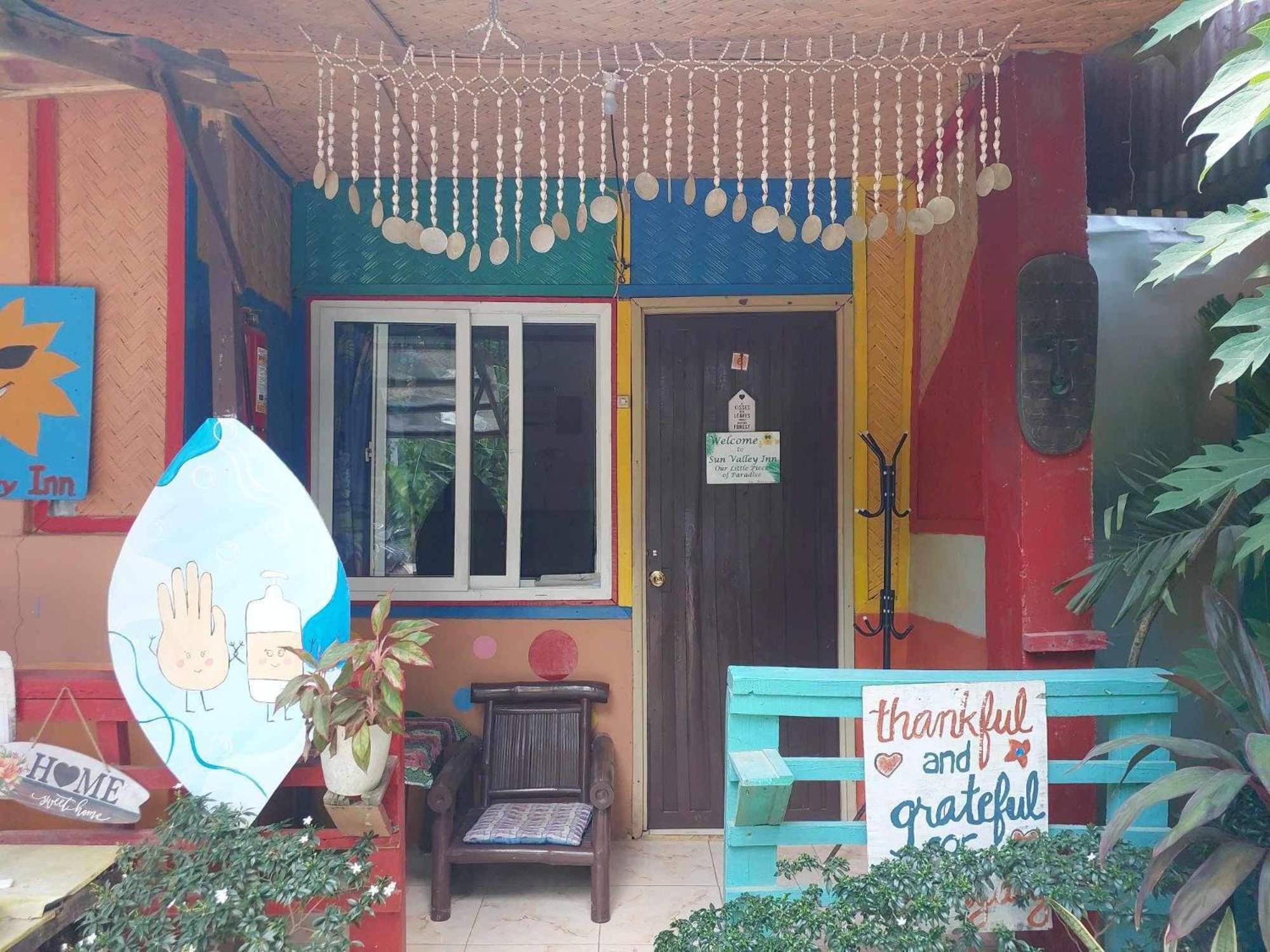 Sun Valley Backpackers Inn El Nido Kültér fotó