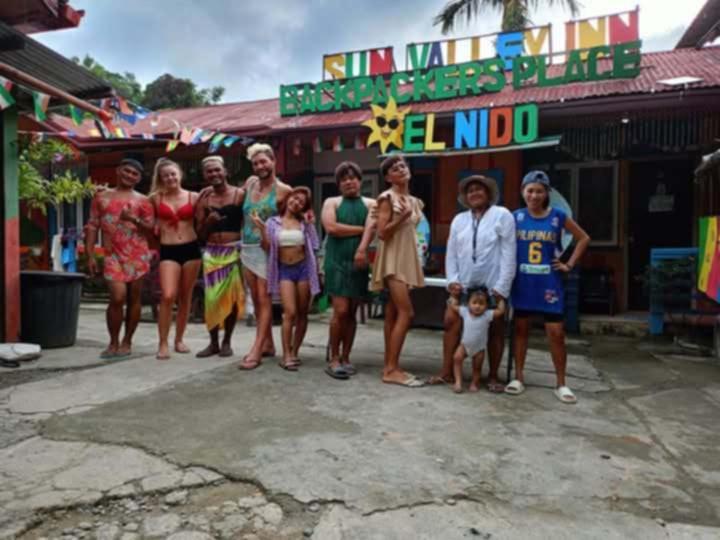 Sun Valley Backpackers Inn El Nido Kültér fotó
